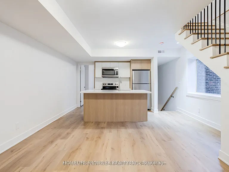 231 Symington Ave #3 — Photo 4