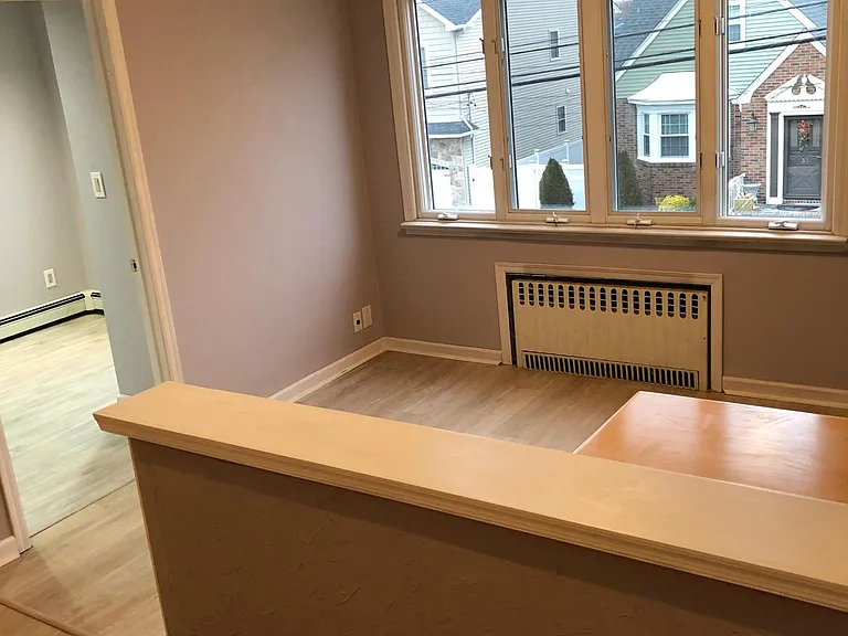 34 James St #2 — Photo 9