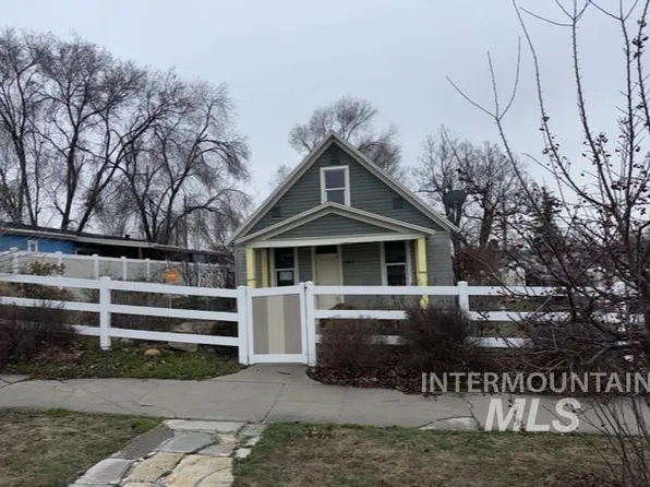 404 12th Ave N, Nampa, ID 83687