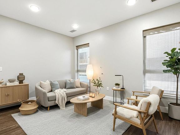 5th image of 2374 S University Blvd #311