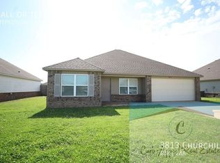 3813 Churchill Dr, Jonesboro, AR 72404
