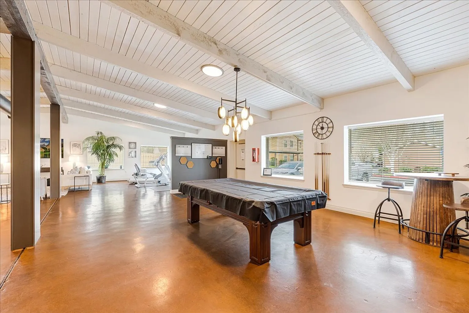5925 Trail Ave NE #5905-101 photo 1