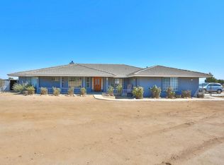 9182 Muscatel Rd, Phelan, CA 92371