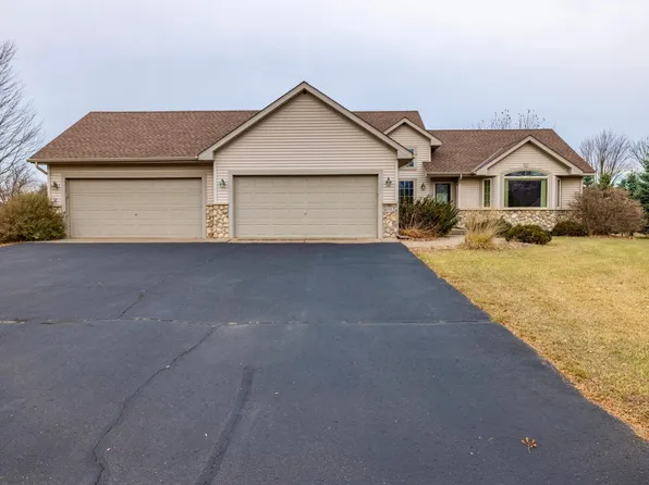 5092 382nd Dr, North Branch, MN 55056