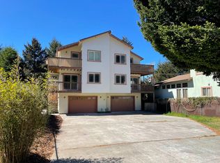 16 Fawn Dr, Whitethorn, CA 95589