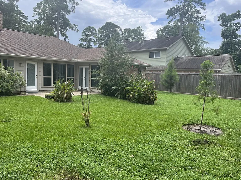 17 Wishbonebush Rd — Photo 34