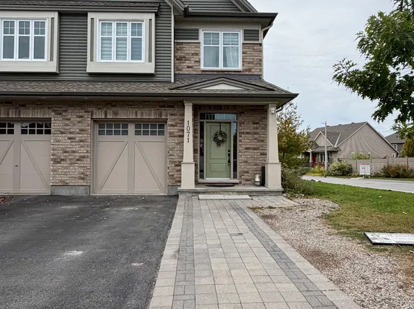 1071 Cobble Hill Dr, Ottawa, ON K2J 0R1