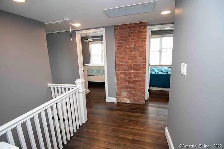 21 Groveway #21 — Photo 10