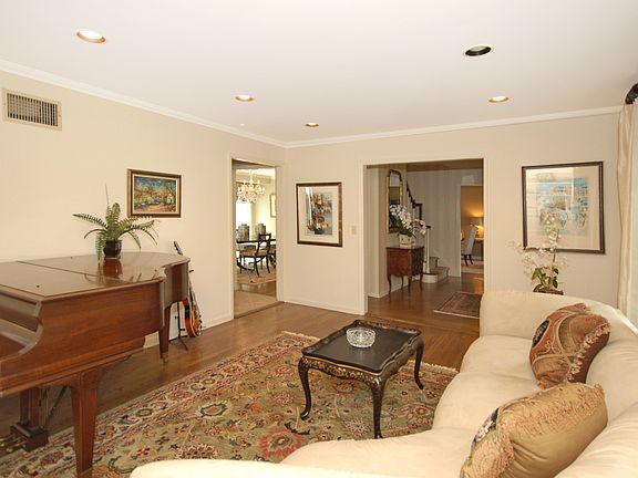 2nd image of 42 Green Pl