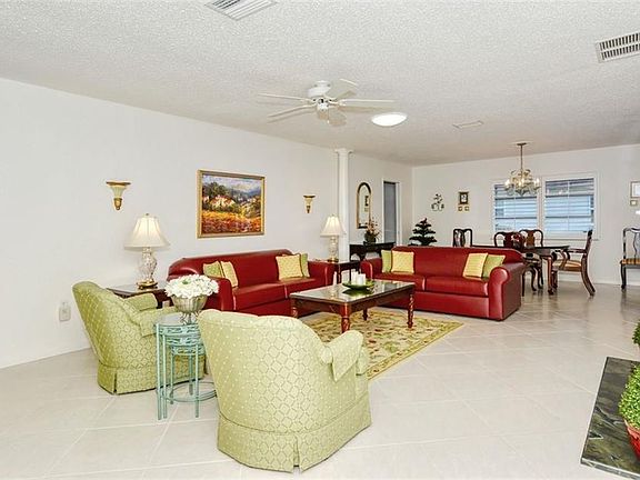 3rd image of 1531 Stewart Dr #114