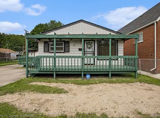71 Orchard St, River Rouge, MI 48218