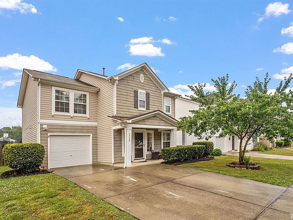 2nd image of 2500 Quarry Ridge Ln
