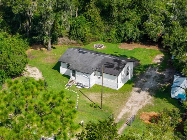 330 Dr Martin Luther King Jr Mem Rd, Crawfordville, FL 32327