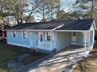 611 Lakeridge Cir SE, Conyers, GA 30094