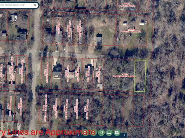 628 E Day St, Denison, TX 75021