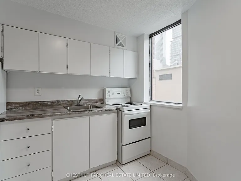 20 Saint Patrick St #220 — Photo 14