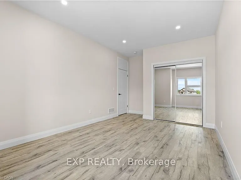 25 Sunview Dr — Photo 37