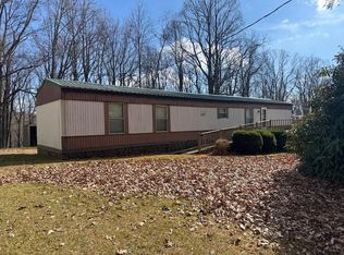 973 Apache Trl, Fancy Gap, VA 24328