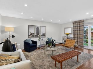 1 Toms Point Lane #2A, Port Washington, NY 11050