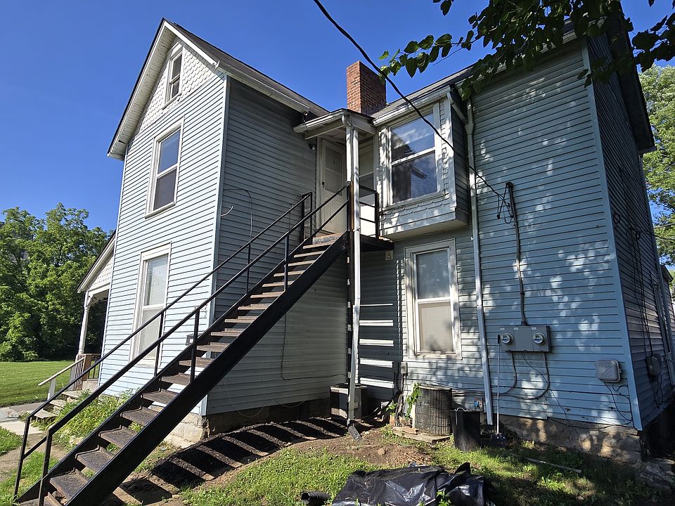 1st image of 1510 1/2 Granville St