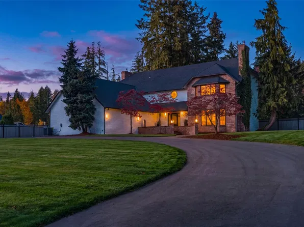 21620 SE May Valley Road, Issaquah, WA 98027
