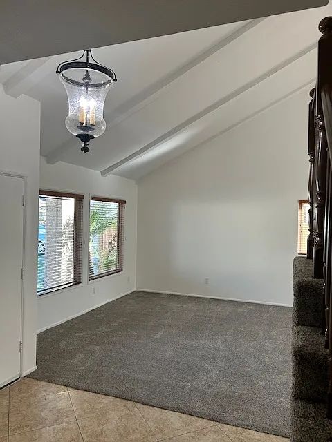 4 bed, 2171 sqft, $5,000 — Photo 2