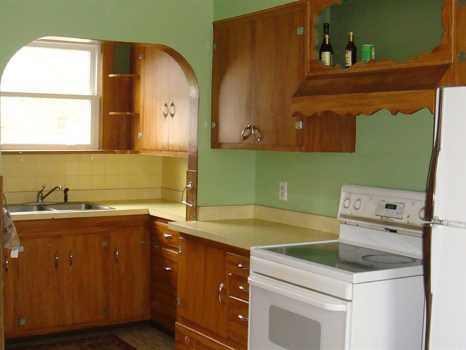 1015 Ethel Ave, Hancock, MI 49930 Zillow