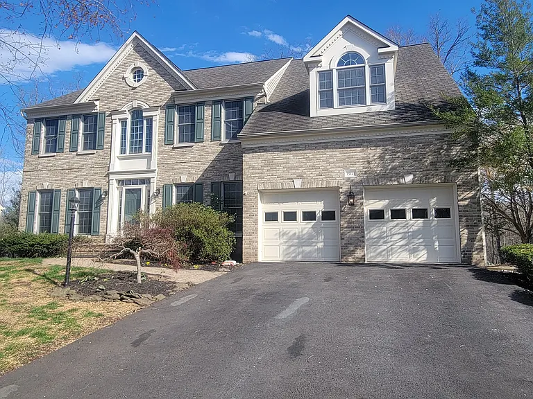 15141 Windy Hollow Cir — Photo 2