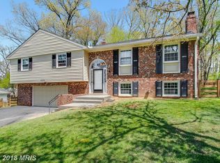 19009 Bloomfield Rd, Olney, MD 20832