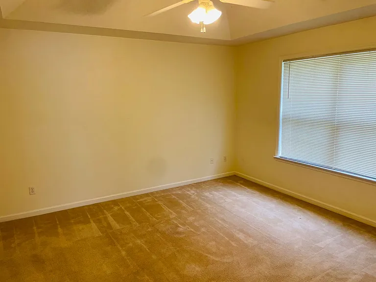 2031 Sunny Dale Dr — Photo 14