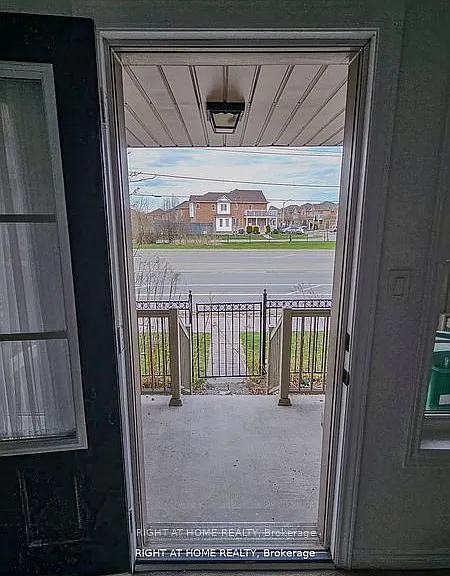 11 Telegraph St #FULL — Photo 32