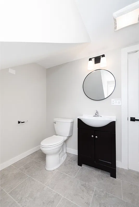 1 bed, 1.0 bath, 700 sqft, $1,595 — Photo 3