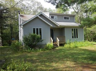 16 Northam Rd, Amston, CT 06231