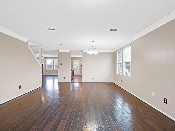 3rd image of 3564 Red Mine Ln