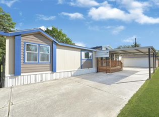 3233 Clarksville St, La Porte, TX 77571