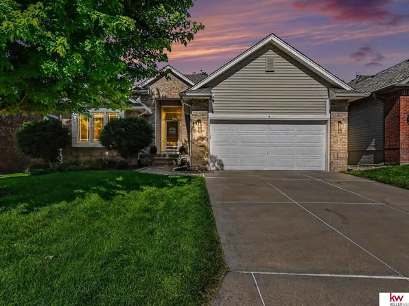 9920 S 172nd Cir, Omaha, NE 68136