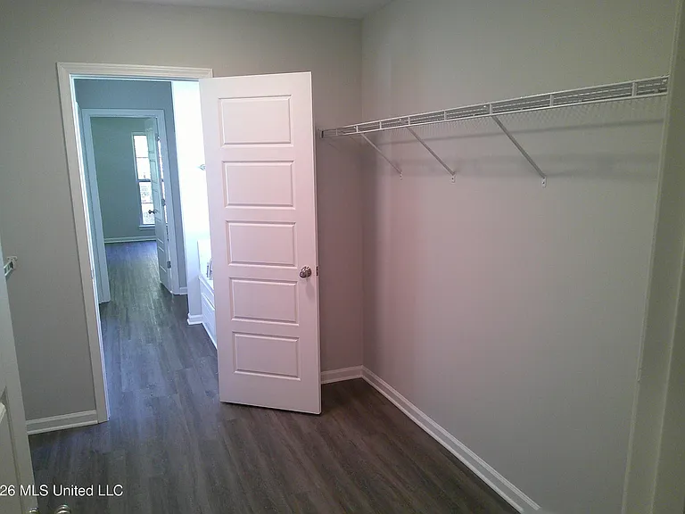 520 Stone Brook Pl — Photo 10