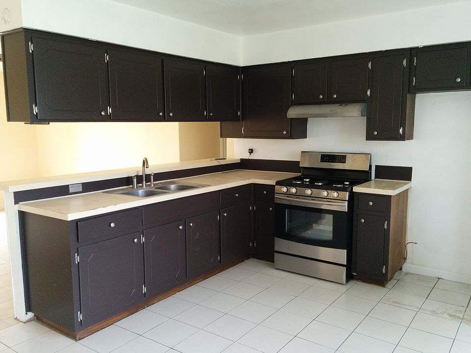 1st image of 2712 Jana Ln