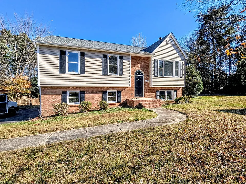 6672 Ellworth Ridge Ct