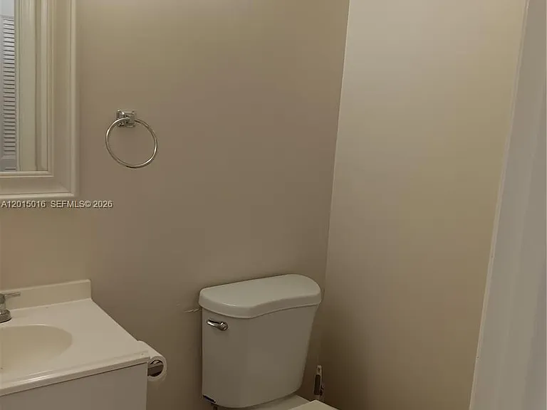 132 Andover E #132-F — Photo 39
