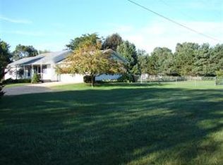 4964 Shepper Rd, Stockbridge, MI 49285