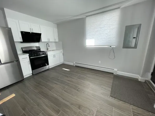 77 Ridgecrest Ave #1, Staten Island, NY 10312