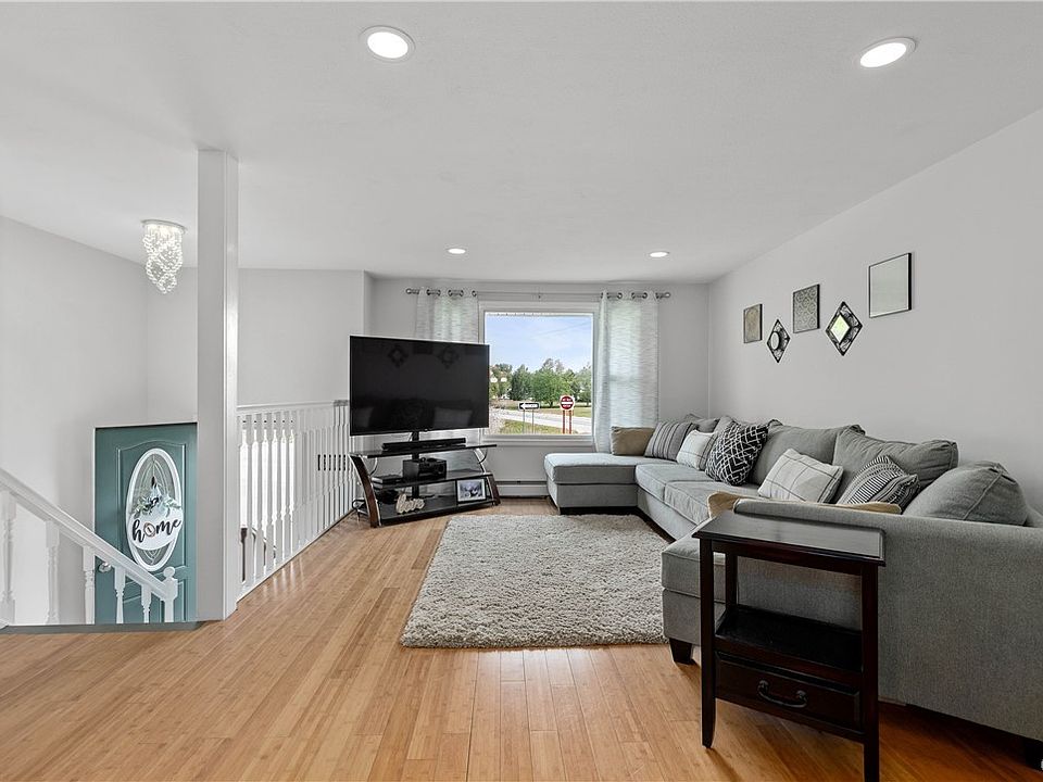 8083 Maple Rd, Clay, NY 13041 Zillow