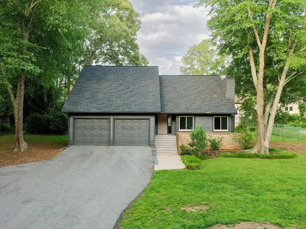 913 Berkeley Dr, Clemson, SC 29631