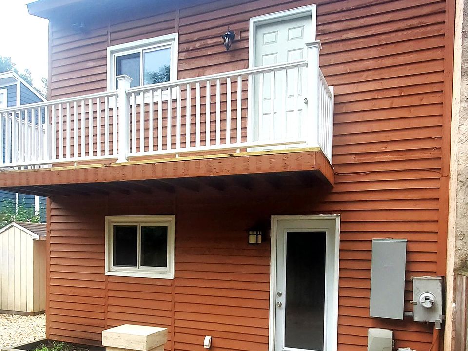 1st image of 321 Sunflower Ct