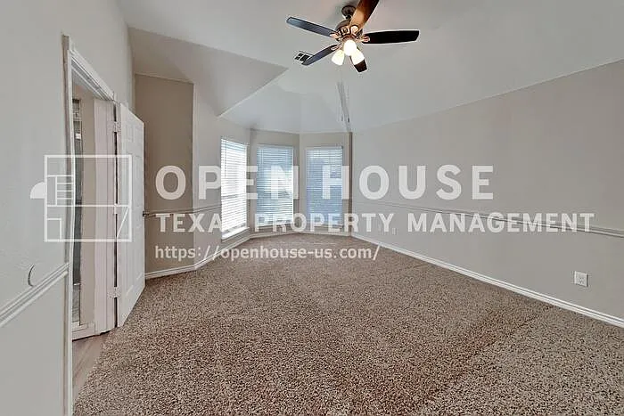 1508 Kendal Dr — Photo 11