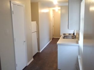 233 W McCart St UNIT F, Krum, TX 76249