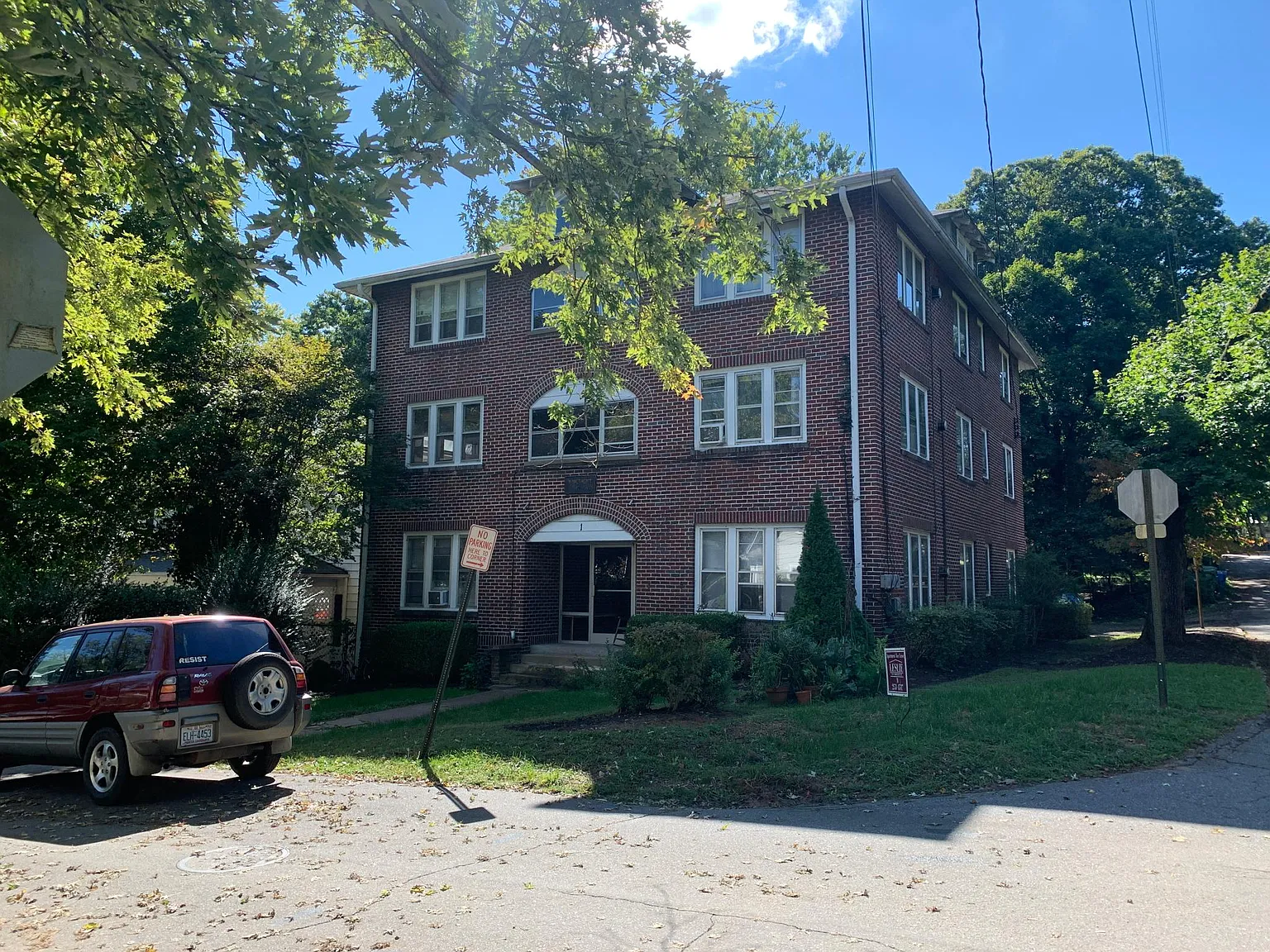 1 bed, $1,250 — Photo 3