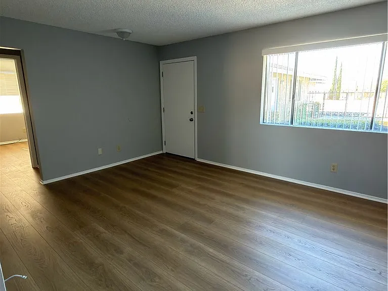 10547 Cochiti Rd — Photo 7