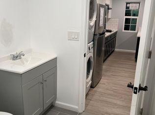 6280 Zelzah Ave, Reseda, CA 91335